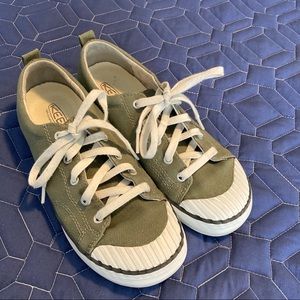 Keen Elsa Womens Size 8